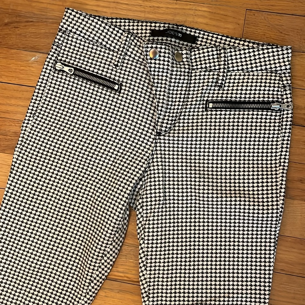 Joe’s jeans zip skinny moto jeans - black and white houndstooth.